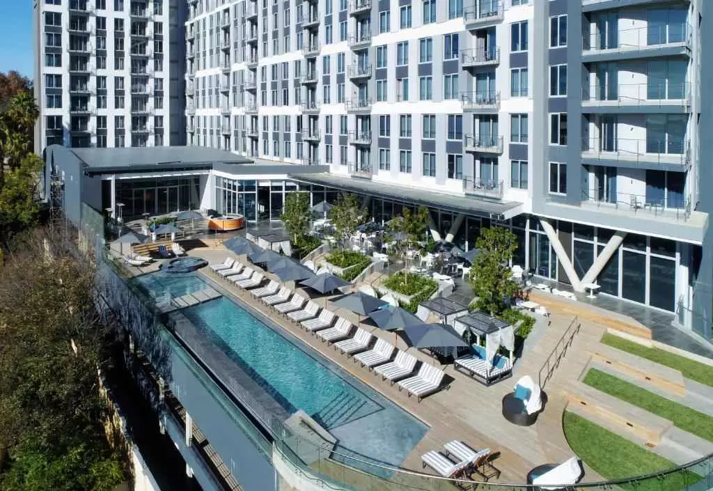 هتل  د کپیتال ان د پارک هتل ژوهانسبورگ آفریقا جنوبی