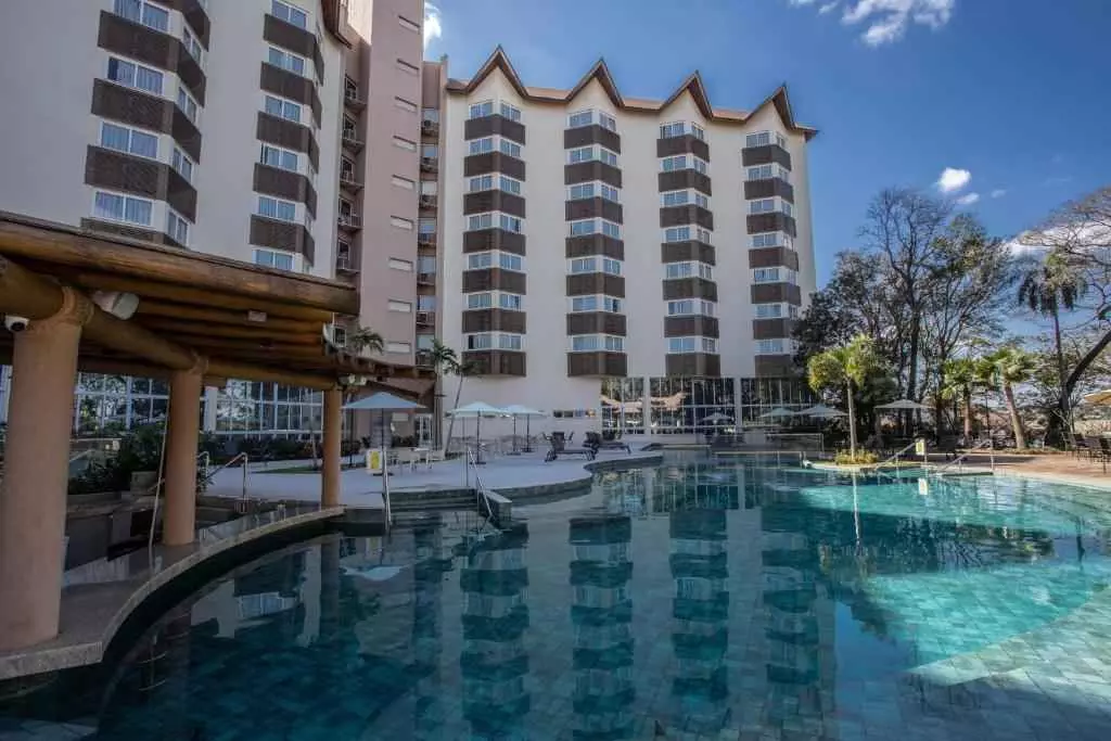 هتل رکانتو کاتاراتاس ایگواسو