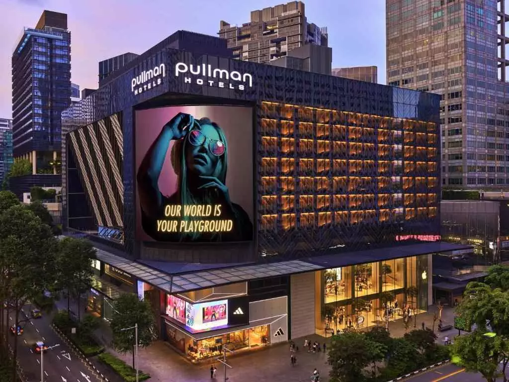 هتل پولمن اورچارد سنگاپور